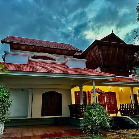 Dream Palace Alappuzha Exterior foto